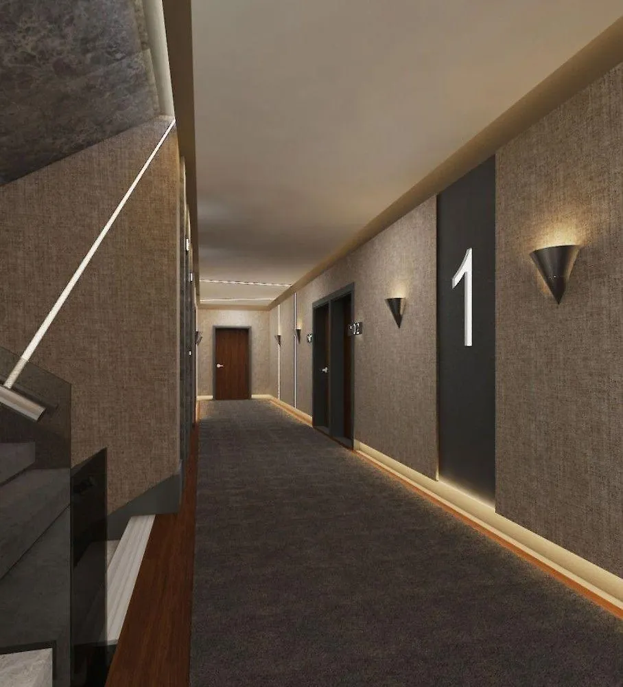 Elara Hotel Esmirna 4*,